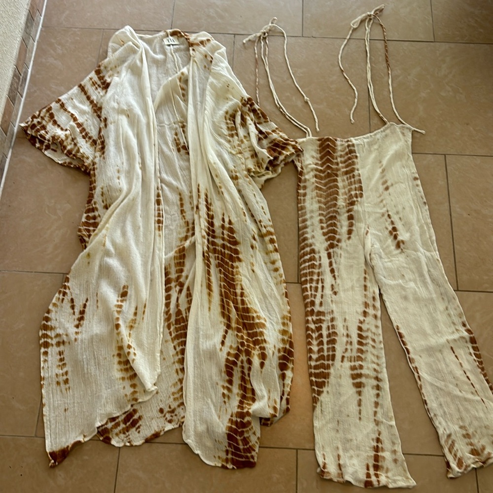Studio Tia sustainable hemp set suspenders and kimono